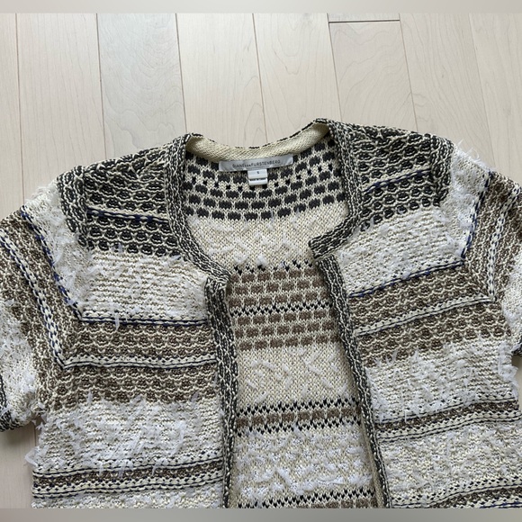 Diane Von Furstenberg Black and Cream Knit Top - Picture 2 of 4